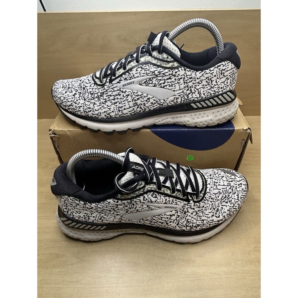Brooks Womens Adrenaline GTS 20 Running Shoe - White/Black/Oyster - Size 8.5